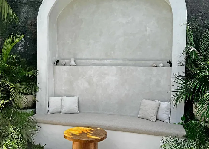 Louna Maiya Canggu