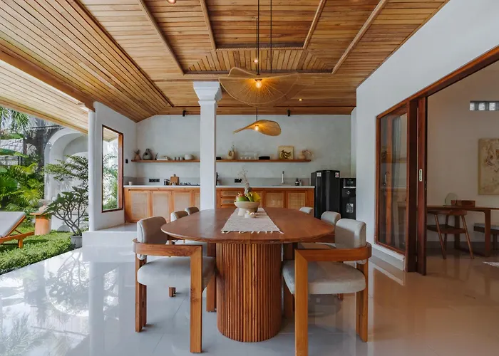 Louna Maiya Villa