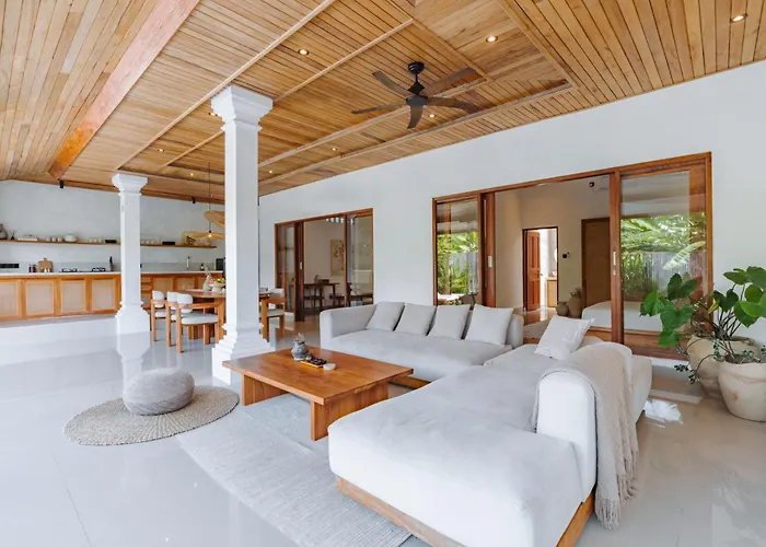 Villa Louna Maiya *